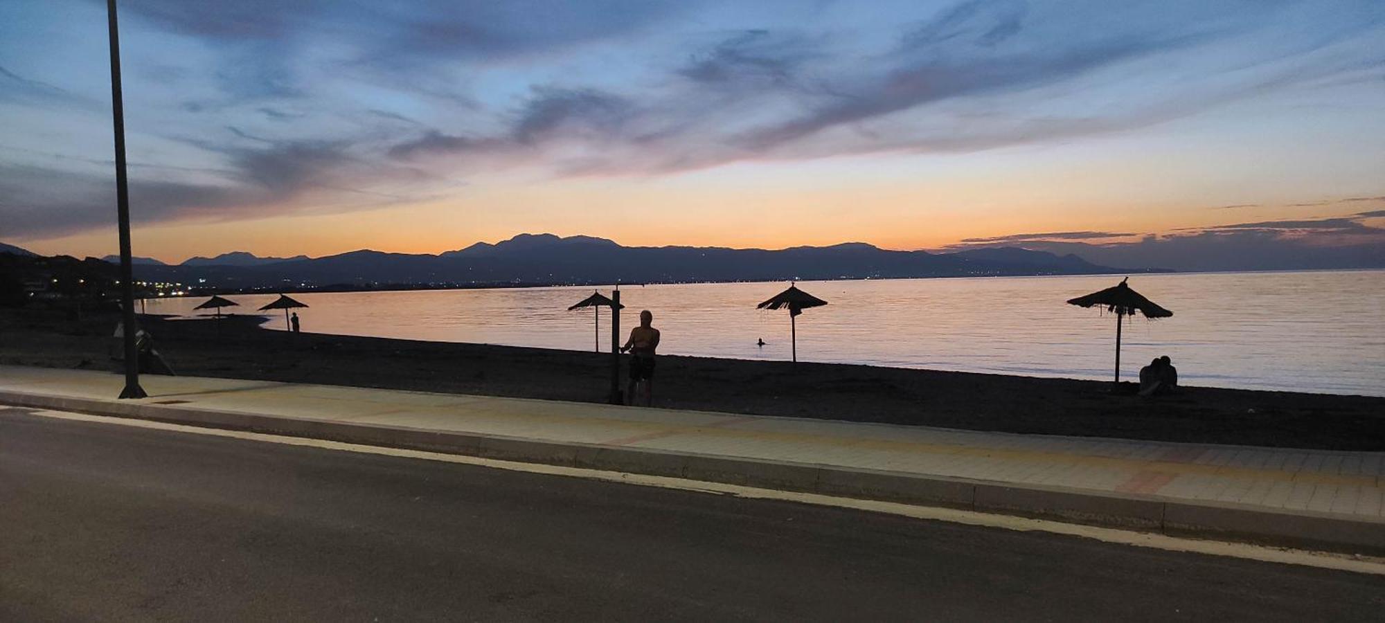 Sun, Sea, And Sand-Only 20 Footsteps To The Beach Corinth Exterior photo